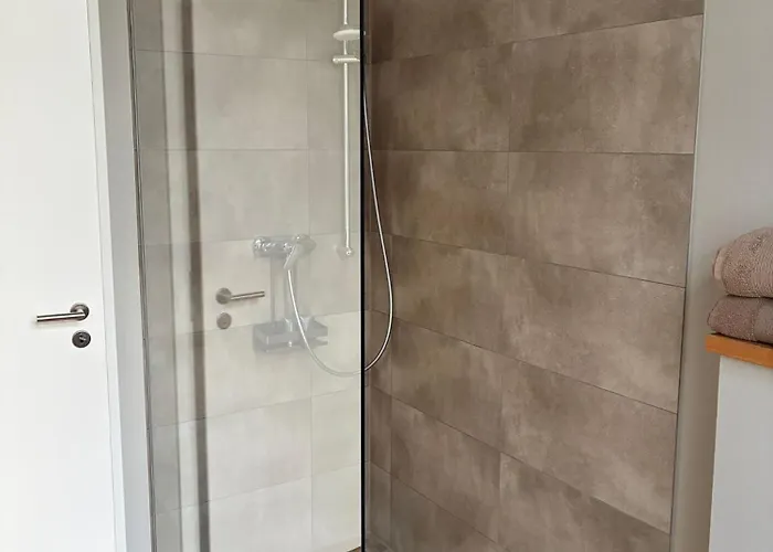 Gaestehaus Lelo 5 *